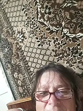 Snapshot of MilaCold5443 chatting on 06-11-26, 08:50 MilaCold5443 online show from 06-11-26, 08:50