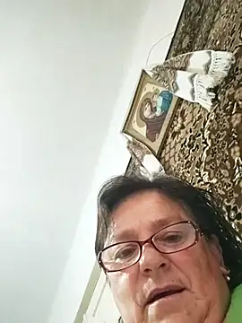 Snapshot of MilaCold5443 chatting on 06-17-26, 04:23 MilaCold5443 online show from 06-17-26, 04:23
