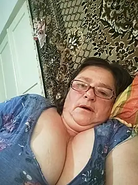 Snapshot of MilaCold5443 chatting on 07-10-26, 07:19 MilaCold5443 online show from 07-10-26, 07:19