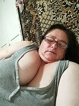 Snapshot of MilaCold5443 chatting on 07-18-26, 03:48 MilaCold5443 online show from 07-18-26, 03:48