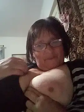 MilaCold5443 online show from 04-16-26, 09:50