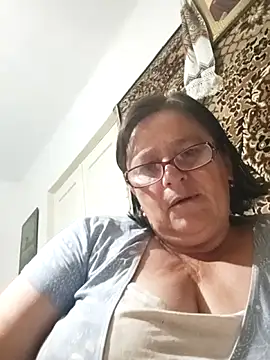 Snapshot of MilaCold5443 chatting on 06-04-26, 08:24 MilaCold5443 online show from 06-04-26, 08:24