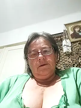 Snapshot of MilaCold5443 chatting on 07-21-26, 08:21 MilaCold5443 online show from 07-21-26, 08:21