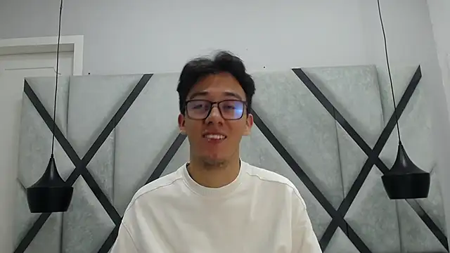 Austin Reeds online show from 10-18-25, 12:07