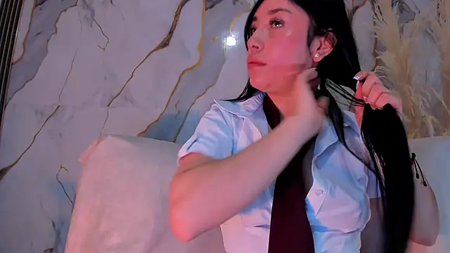 AbbyLewiis online show from 10-22-25, 12:26