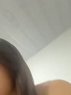 Snapshot of Crystal_555 chatting on 10-23-25, 02:54 Crystal 555 online show from 10-23-25, 02:54