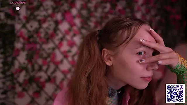 Petite Polly online show from 11-20-25, 06:08