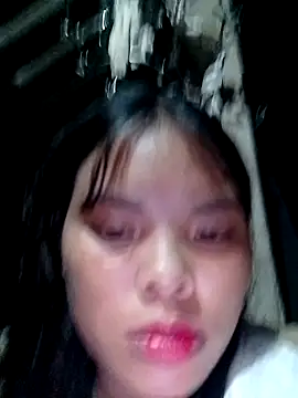 Snapshot of hello-cute chatting on 10-09-25, 01:11 hello-cute online show from 10-09-25, 01:11
