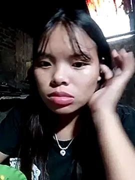 Snapshot of hello-cute chatting on 10-29-25, 12:53 hello-cute online show from 10-29-25, 12:53