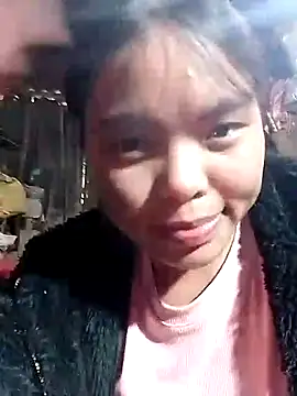 Snapshot of hello-cute chatting on 11-02-25, 06:29 hello-cute online show from 11-02-25, 06:29