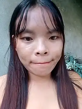 Snapshot of hello-cute chatting on 10-18-25, 01:07 hello-cute online show from 10-18-25, 01:07