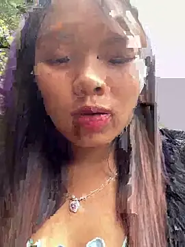 Snapshot of hello-cute chatting on 11-17-25, 04:16 hello-cute online show from 11-17-25, 04:16