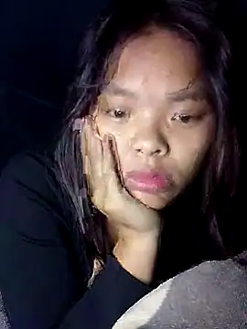 Snapshot of hello-cute chatting on 11-01-25, 01:38 hello-cute online show from 11-01-25, 01:38