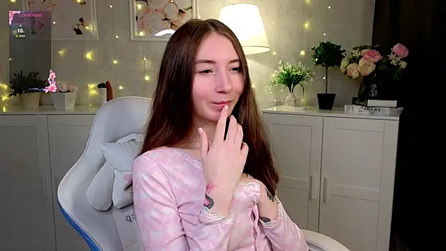 try love  online show from 01-11-26, 10:11