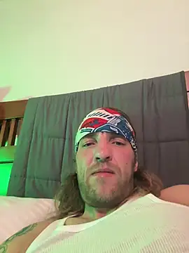 outlawINlaw13 online show from 12-19-25, 07:33