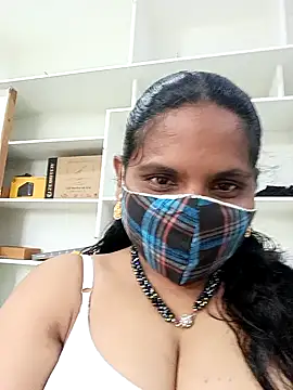 kajal-kajal1 online show from 10-23-25, 09:19