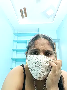 kajal-kajal1 online show from 10-24-25, 05:17