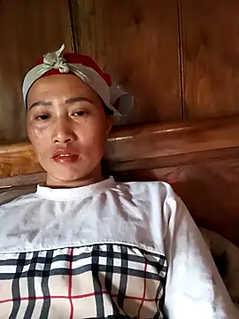 jerry-xx online show from 04-11-26, 04:53