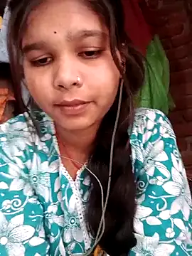 Snapshot of Gb_sunena chatting on 10-12-25, 09:10 Gb sunena online show from 10-12-25, 09:10