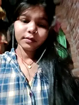 Snapshot of Gb_sunena chatting on 10-11-25, 09:05 Gb sunena online show from 10-11-25, 09:05