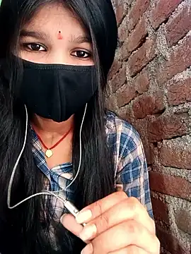 Snapshot of Gb_sunena chatting on 10-17-25, 07:55 Gb sunena online show from 10-17-25, 07:55