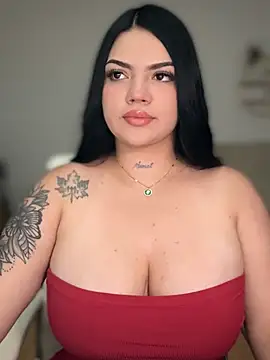 dulcemarianh  online show from 06-26-26, 05:35