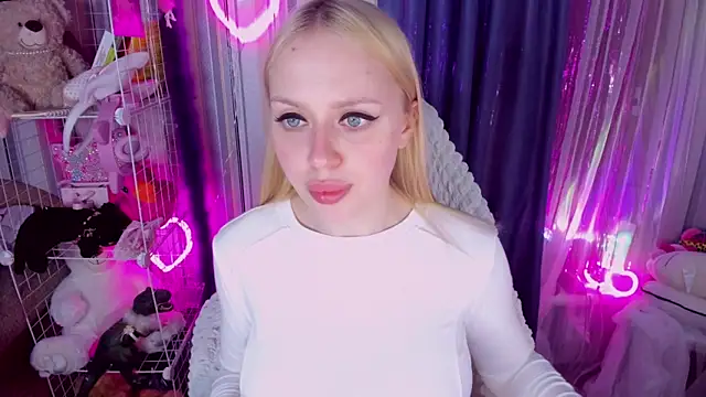 CeaneLino online show from 04-04-26, 03:18