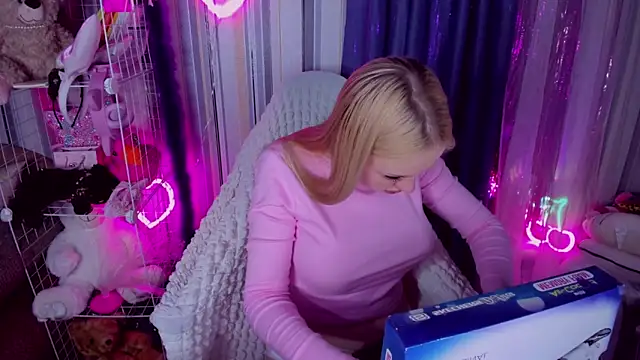 CeaneLino online show from 04-01-26, 04:37