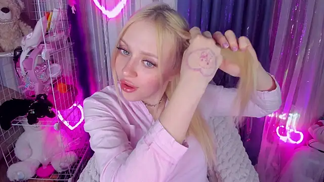 CeaneLino online show from 03-20-26, 04:30