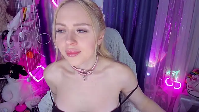 CeaneLino online show from 03-15-26, 03:52