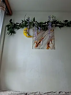 Snapshot of Nika_aa chatting on 07-15-26, 10:33 Nika aa online show from 07-15-26, 10:33