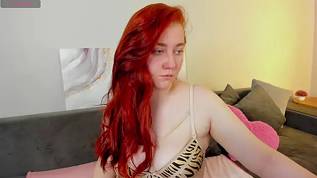 Snapshot of Diana_charon chatting on 05-20-26, 01:02 Diana charon online show from 05-20-26, 01:02