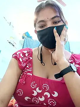 Hot radhaji online show from 03-27-26, 08:26