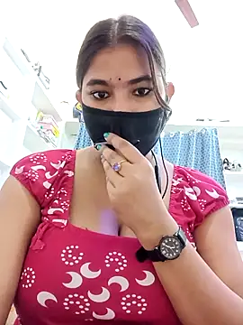 Hot radhaji online show from 04-07-26, 01:46