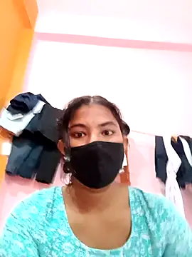 Hot radhaji online show from 11-18-25, 10:40