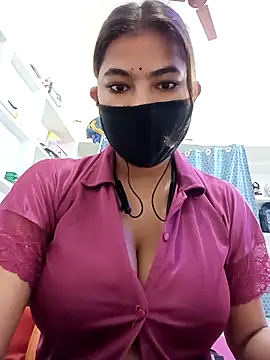 Hot radhaji online show from 03-28-26, 02:34