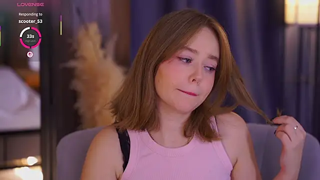 lorapalmerry online show from 12-22-25, 02:50