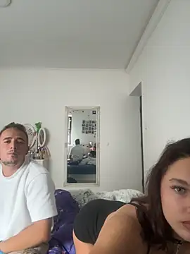 Snapshot of baby_girl_20 chatting on 10-09-25, 12:17 baby girl 20 online show from 10-09-25, 12:17