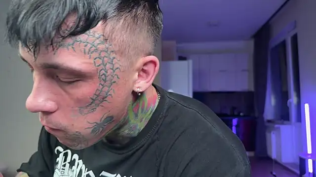 Anubisgods online show from 04-08-26, 06:53