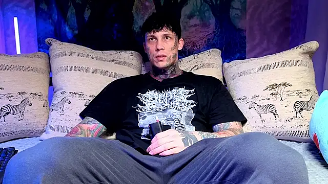 Anubisgods online show from 12-18-25, 06:40