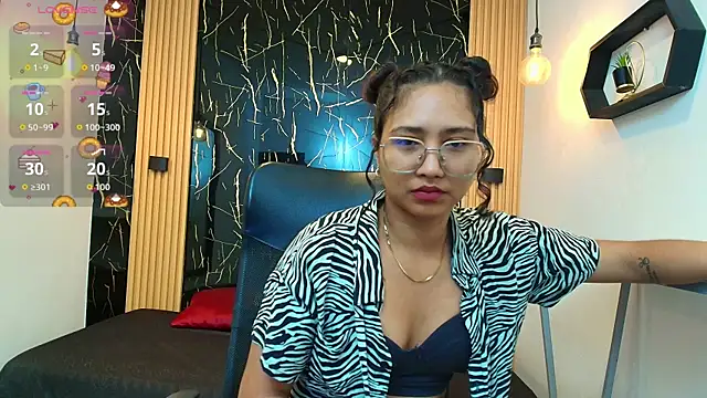Snapshot of SamanthaFox_8 chatting on 05-09-26, 11:13 SamanthaFox 8 online show from 05-09-26, 11:13