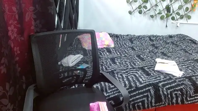 Melani ebony online show from 04-14-26, 01:38