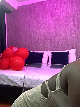 KarinaFlowers  online show from 02-20-26, 12:07