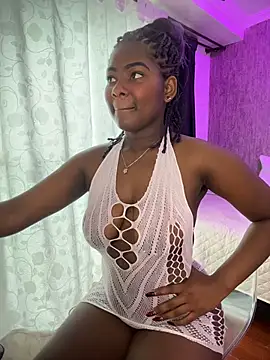 Snapshot of KarinaFlowers_ chatting on 07-02-26, 01:28 KarinaFlowers online show from 07-02-26, 01:28