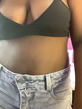 KarinaFlowers  online show from 02-24-26, 02:29