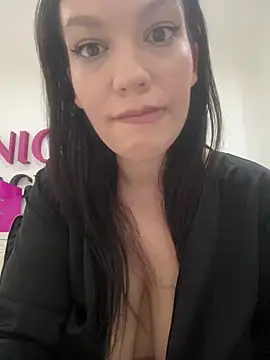 ClaraPasssion online show from 11-21-25, 03:38