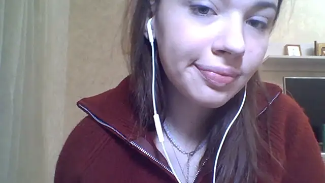 Snapshot of CeyaLier chatting on 02-07-26, 08:39 CeyaLier online show from 02-07-26, 08:39