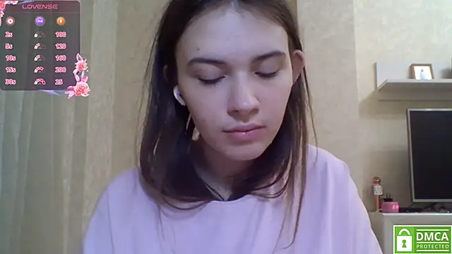 Snapshot of CeyaLier chatting on 05-17-26, 06:08 CeyaLier online show from 05-17-26, 06:08