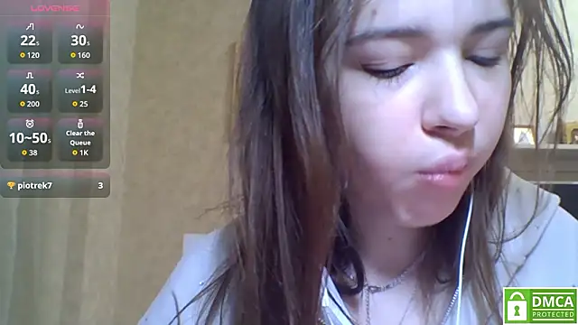 Snapshot of CeyaLier chatting on 02-11-26, 07:03 CeyaLier online show from 02-11-26, 07:03