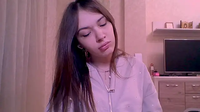 CeyaLier online show from 03-28-26, 05:58